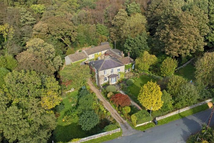 4 Bedroom Detached House For Sale In Smelthouses, Harrogate, HG3
