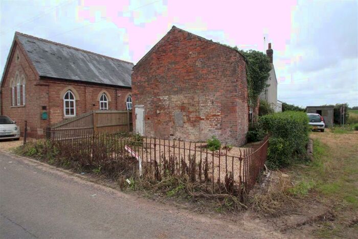 Cottage For Sale In St Marks Road, Holbeach St Marks, Spalding, PE12