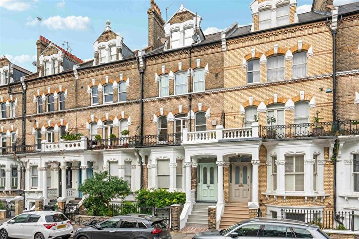 1 Bedroom Flat For Sale In Gunterstone Road, London, W14