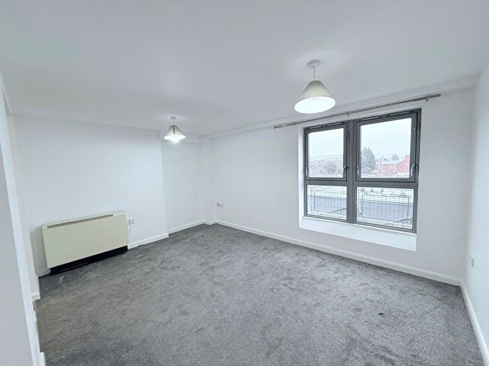 1 Bedroom Flat To Rent In Mansfield Road, Nottingham, NG1