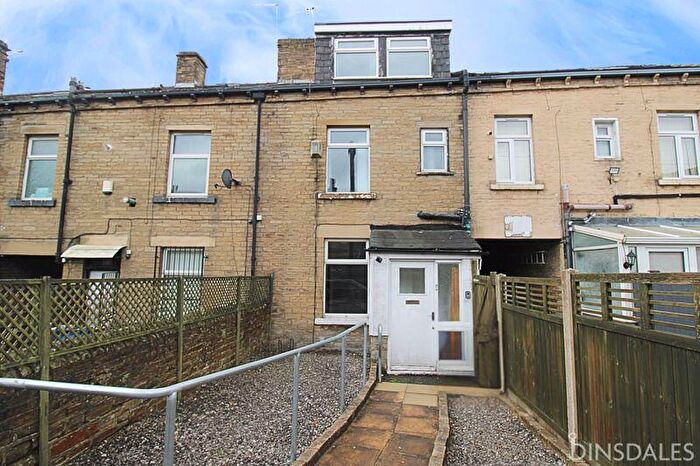 3 Bedroom Terraced House For Sale In Allerton Road, Allerton, Bradford, BD8