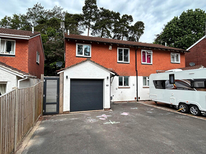 4 Bedroom Semi-Detached House For Sale In Meadowsweet Road, Creekmoor, Poole., BH17