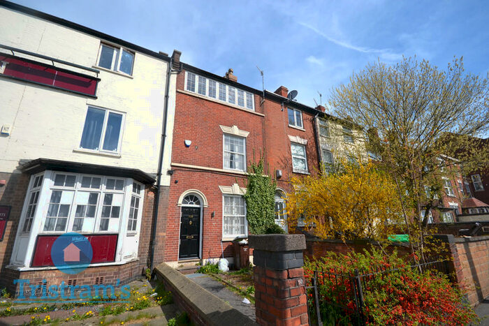 5 Bedroom Terraced House To Rent In Alfreton Road, Nottingham, NG7