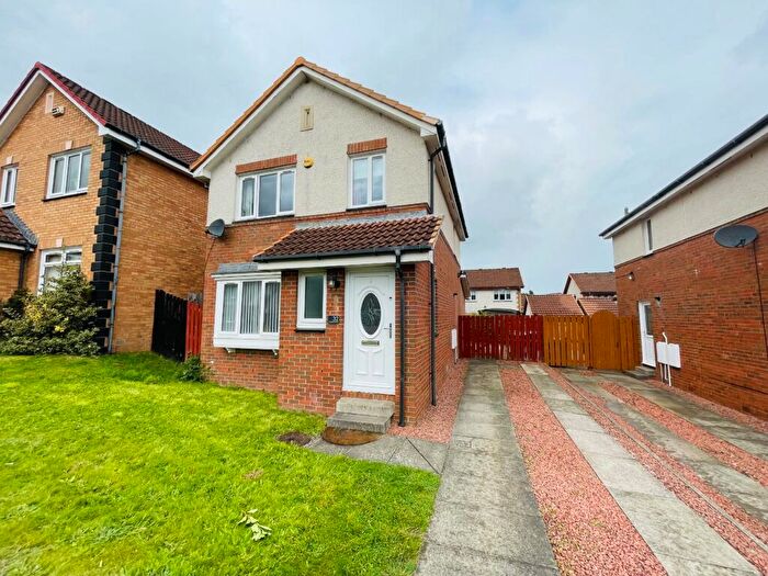 3 Bedroom Detached House For Sale In Hollandbush Grove, Hamilton, ML3