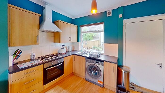 2 Bedroom Detached House To Rent In Lower Granton Road, Edinburgh, EH5