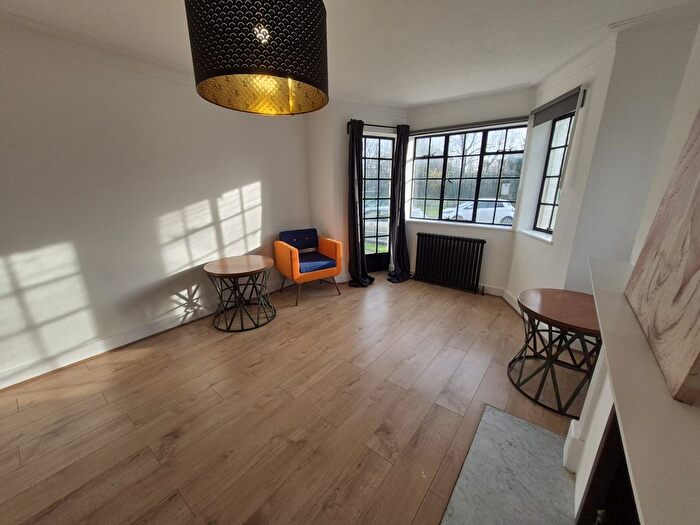 2 Bedroom Flat To Rent In Ealing Village, Ealing, London, W5