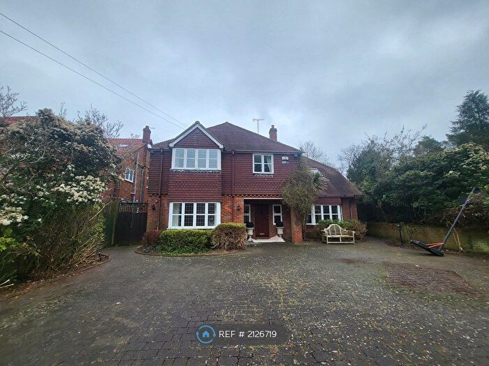 5 Bedroom Detached House To Rent In Aldenham Grove, Radlett, WD7