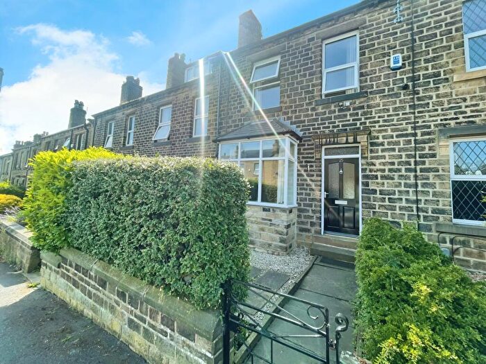3 Bedroom Terraced House To Rent In Syringa Street, Marsh, Huddersfield, West Yorkshire, HD1