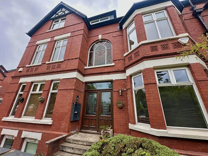 2 Bedroom Apartment For Sale In Wilbraham Road, Manchester, M21