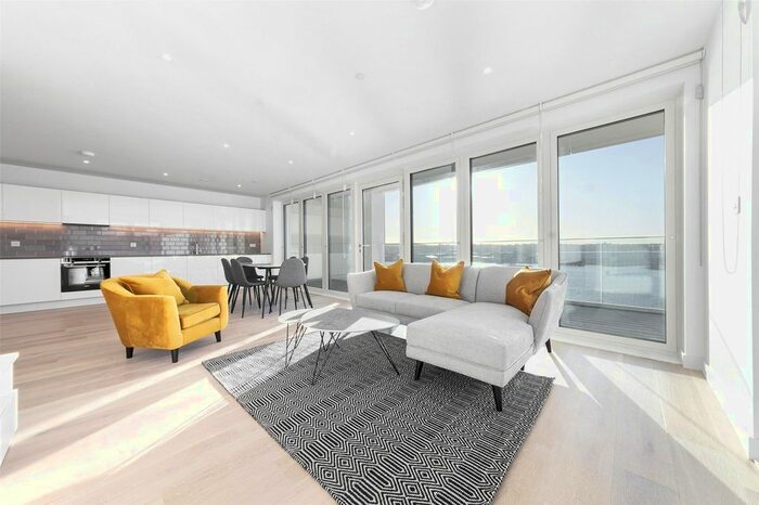 3 Bedroom Flat To Rent In Carrick House, Royal Crest Avenue, Royal Wharf, London, E16