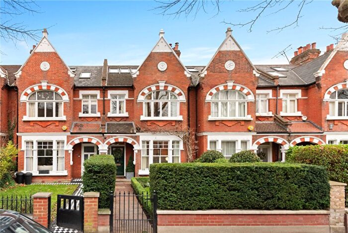 4 Bedroom Terraced House For Sale In Westover Road, London, SW18