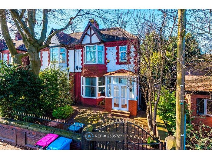 3 Bedroom Semi-Detached House To Rent In Claremont Road, Salford, M6