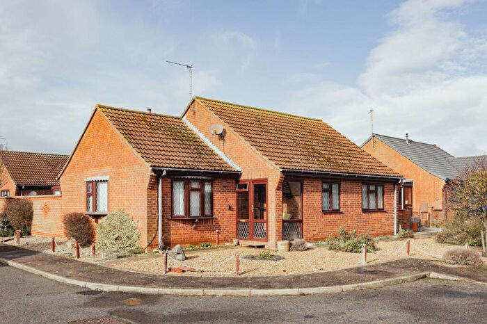 2 Bedroom Detached Bungalow For Sale In Peaceful Home In Hunstanton, PE36