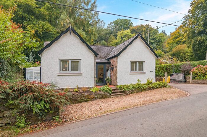 3 Bedroom Bungalow For Sale In Trelleck Road, Tintern, Monmouthshire, NP16