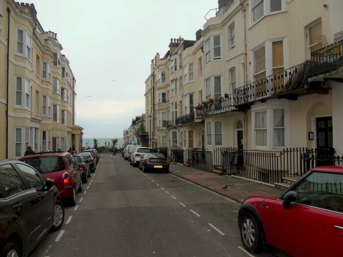 1 Bedroom Flat To Rent In Devonshire Place, Brighton, BN2