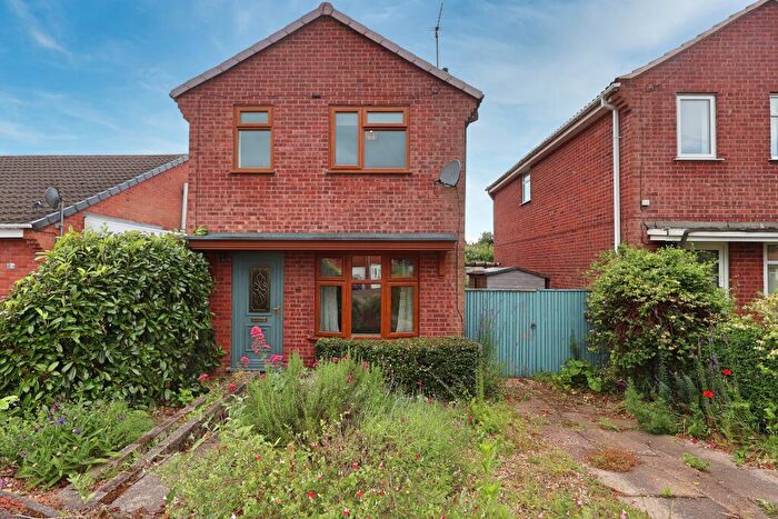3 Bedroom Detached House For Sale In The Pastures, Rampton, Nottinghamshire, DN22