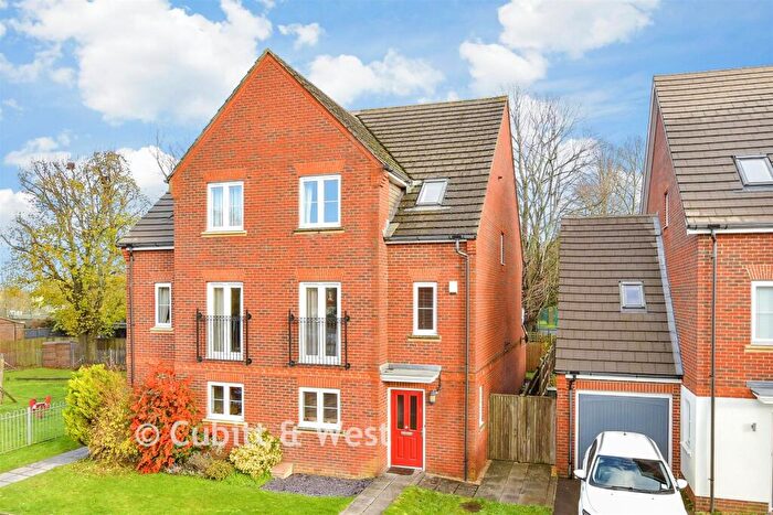 3 Bedroom Semi Detached House For Sale In Halton Road, Kenley, Surrey, CR8