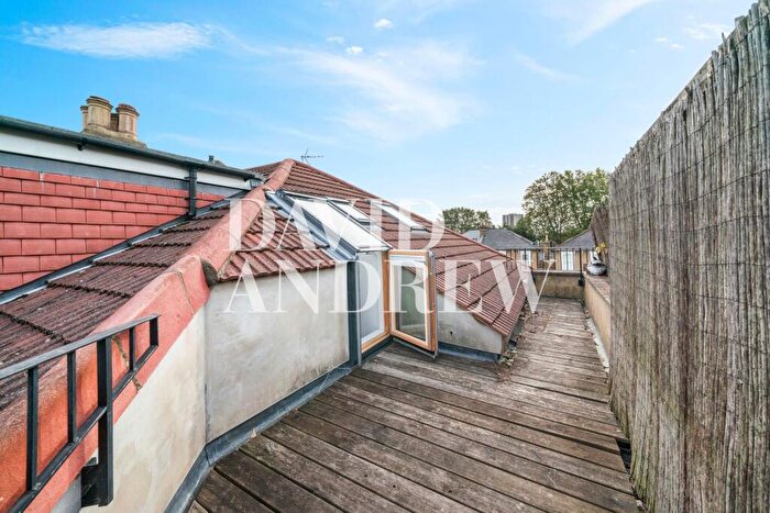 2 Bedroom Flat To Rent In Evering Road, London, E5