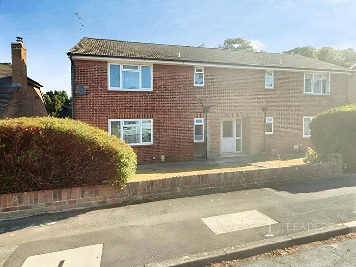 2 Bedroom Flat To Rent In Folly View Road, Faringdon, Oxfordshire, SN7