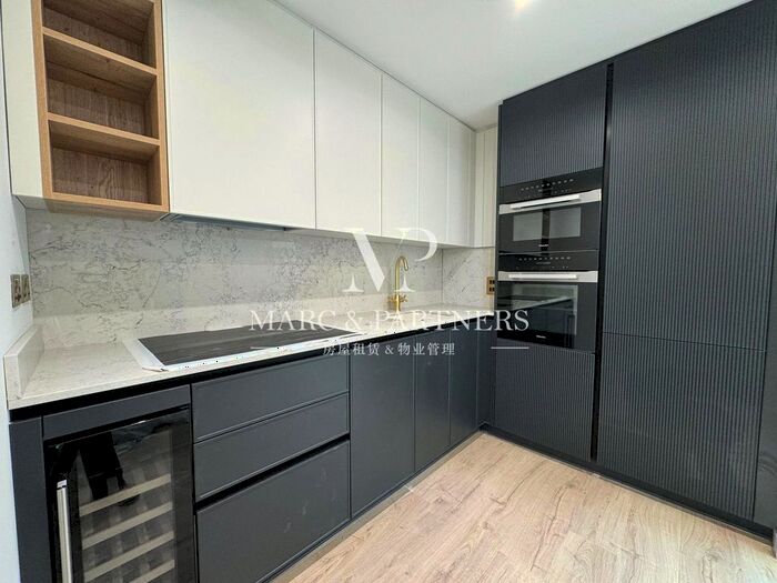 1 Bedroom Flat To Rent In Vermont House, City Road, London, EC1V