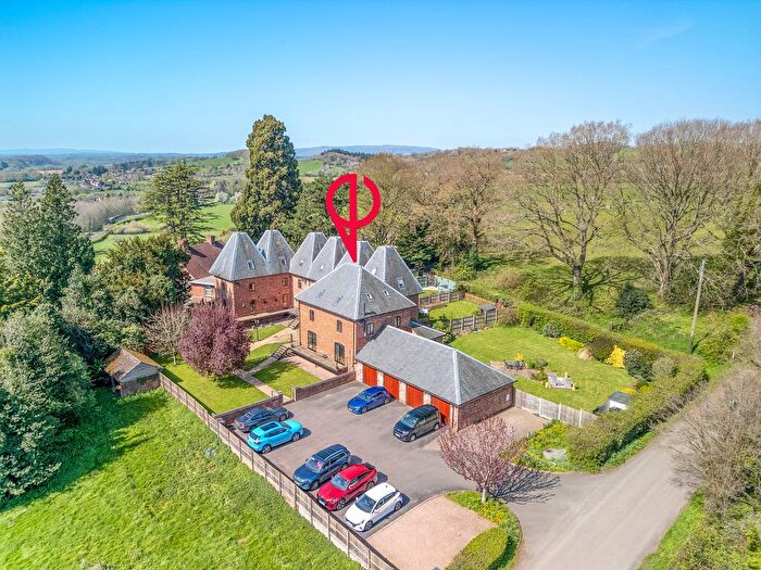 5 Bedroom Barn Conversion For Sale In Lowe Court, Stockton On Teme, WR6