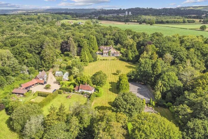 5 Bedroom Country House For Sale In Mid-Holmwood Lane, Mid Holmwood, Dorking, Surrey, RH5