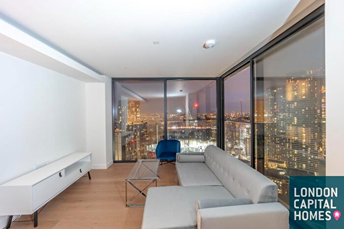 2 Bedroom Apartment To Rent In Hampton Tower, Marsh Wall, London, E14