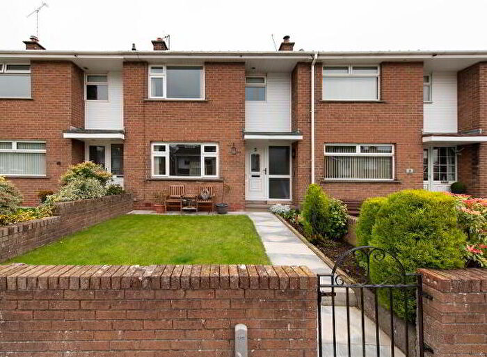 3 Bedroom Terrace House For Sale In Knowes Crescent, Ballynahinch, BT24