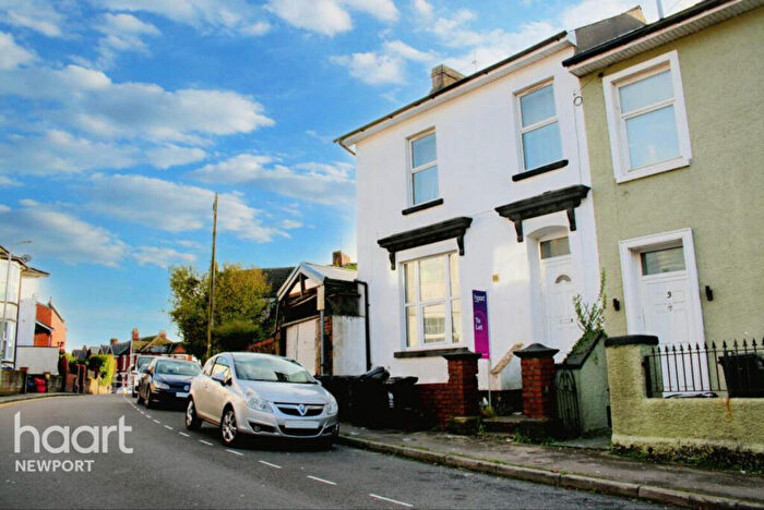 1 Bedroom Flat To Rent In York Place, Newport, NP20
