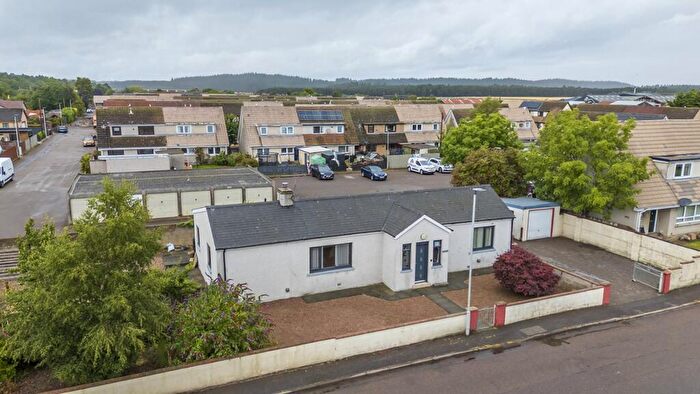 3 Bedroom Bungalow For Sale In Roselea Stynie Road, Mosstodloch, Fochabers, IV32