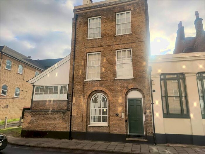 1 Bedroom Flat To Rent In West Street, Gravesend DA11