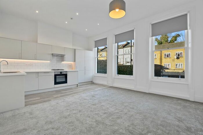 1 Bedroom Flat To Rent In Fortess Road, Tufnell Park, (), NW5