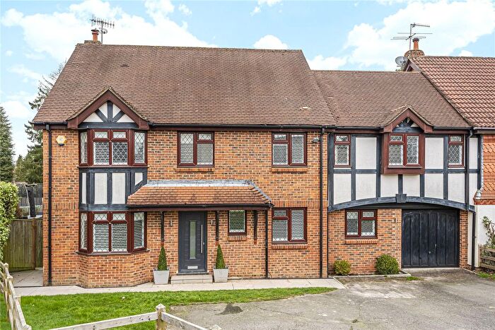 5 Bedroom Detached House For Sale In Barnfield, Tunbridge Wells, Kent, TN2