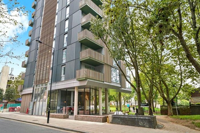 2 Bedroom Flat To Rent In Brill Place, London, NW1