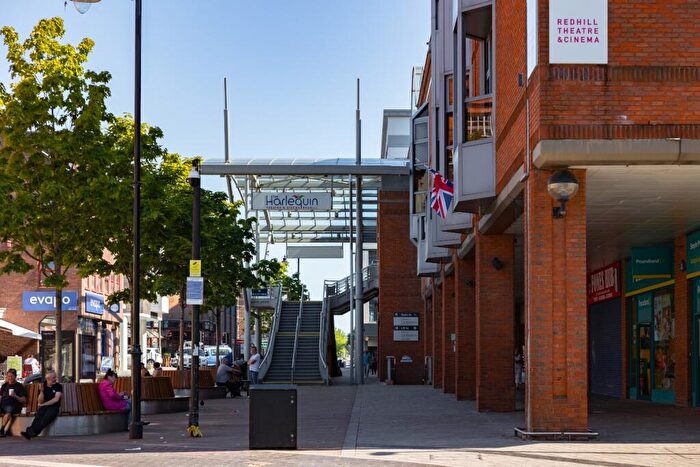 1 Bedroom Flat To Rent In Marketfield Way, Redhill, RH1