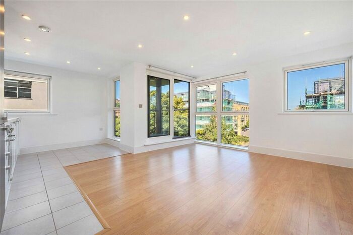 2 Bedroom Flat To Rent In Angel Wharf, Shepherdess Walk, N1