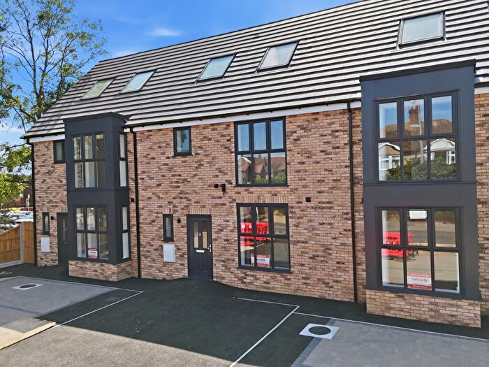 4 Bedroom Terraced House For Sale In Giffords Cross Road, Corringham, SS17