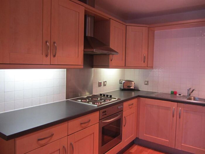 1 Bedroom Apartment To Rent In Whitehall Quay, Whitehall Road, Leeds, LS1