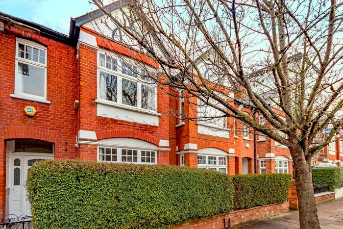 4 Bedroom Terraced House To Rent In Rusthall Avenue, London, W4