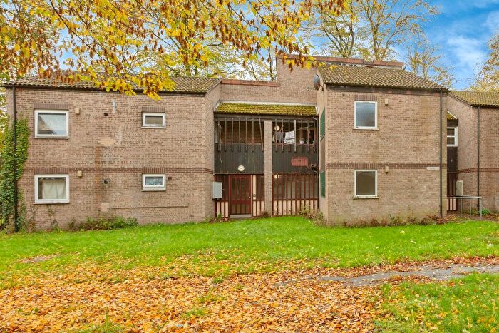 1 Bedroom Flat For Sale In Lime Grove Close, Leicester, LE4