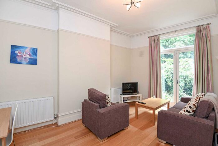 1 Bedroom Flat To Rent In Pandora Road, West Hampstead, London, NW6