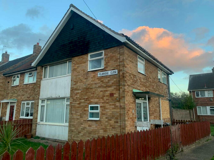 3 Bedroom End Of Terrace House To Rent In Felbridge Close, Greatfield, HU9
