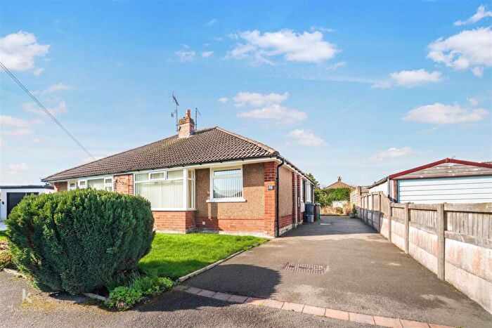 2 Bedroom Semi-Detached Bungalow For Sale In Grasmere Road, Haslingden, Rossendale, BB4
