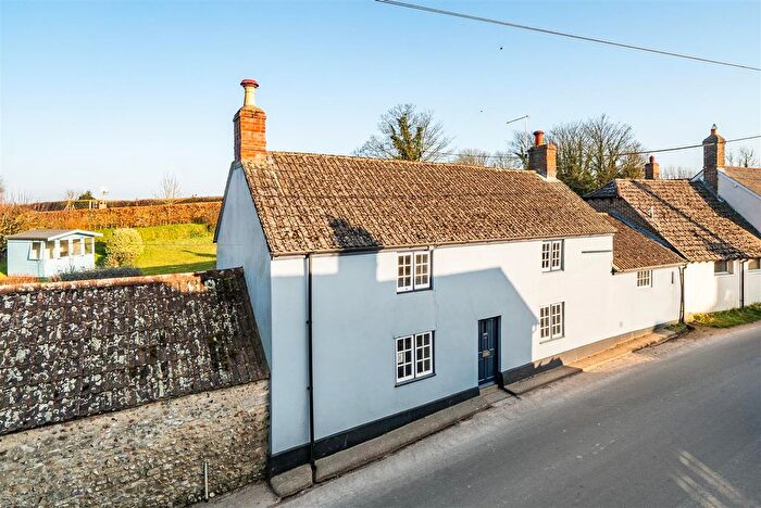 3 Bedroom Link Detached House For Sale In High Street, Winfrith Newburgh, Dorchester, DT2
