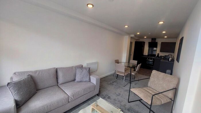 2 Bedroom Apartment To Rent In Burlington Square, Burlington Street, Chesterfield, S40