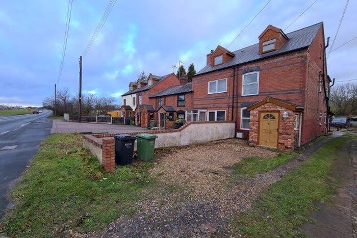 3 Bedroom Property To Rent In Worcester Road, Kidderminster, DY11