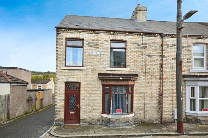 4 Bedroom End Terrace House For Sale In Grey Street, Crook, DL15