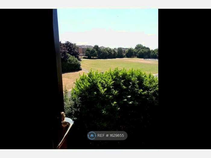 1 Bedroom Flat To Rent In Capstan Close, Romford, RM6