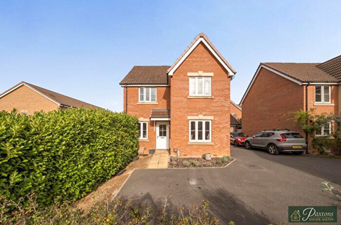4 Bedroom Detached House For Sale In Moyle Park, Hilperton, Trowbridge, Wiltshire, BA14