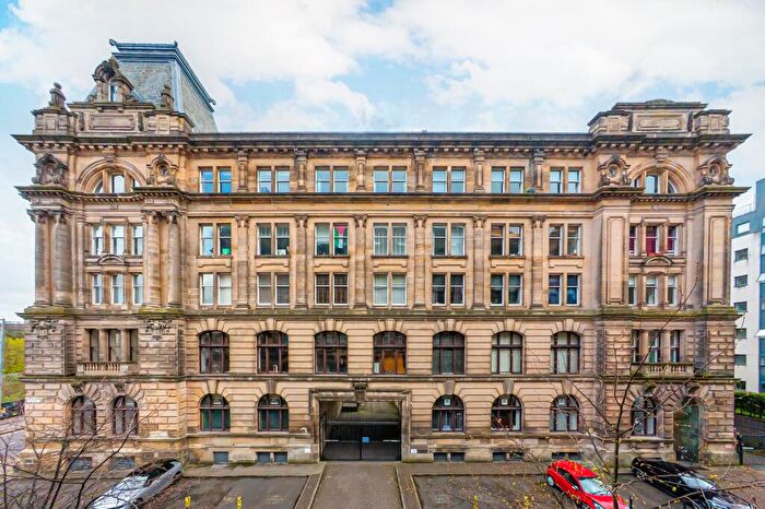 2 Bedroom Apartment For Sale In Dalintober Street, Tradeston, Glasgow City, G5